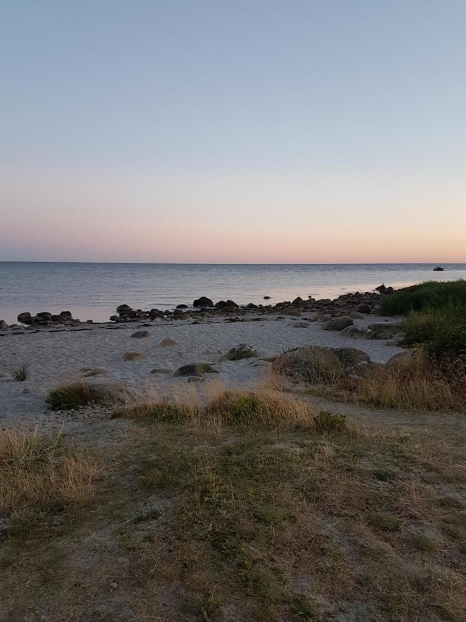 Stuga I Gamla-Koepstad Traslovslage Экстерьер фото